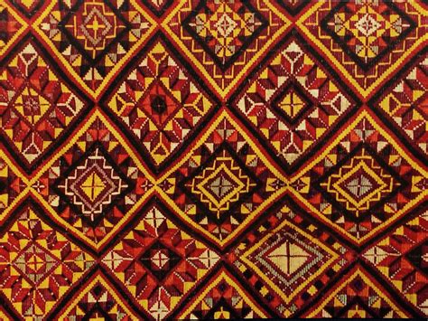  Ethiopian Textiles: Tradition & Transformation - A Vibrant Tapestry Woven Through Time