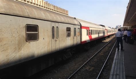  Riding the Rails to Cairo: A Tapestry of Egyptian Life Woven Through Train Journeys